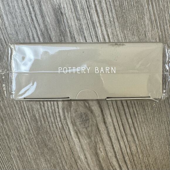 NWT Pottery Barn Ray of Light Power Bank Photo Light Touch-up Mirror Selfie - Picture 6 of 6